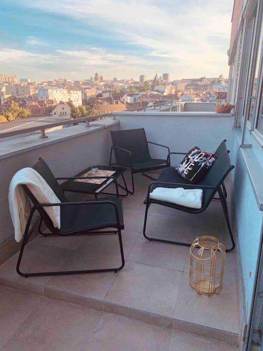 La Maison Panoramique Beograd Eksteriør billede